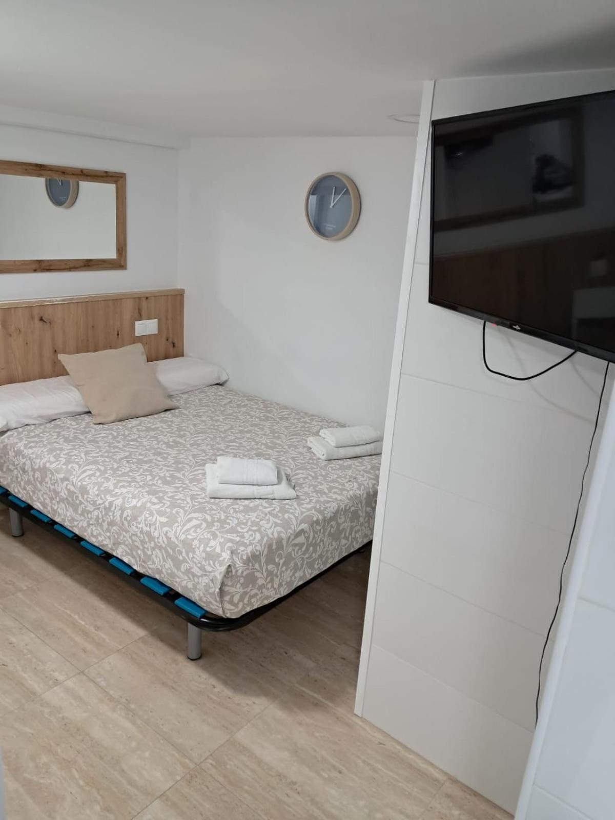 New Hortaleza Coliving Hotel Madrid Szoba fotó