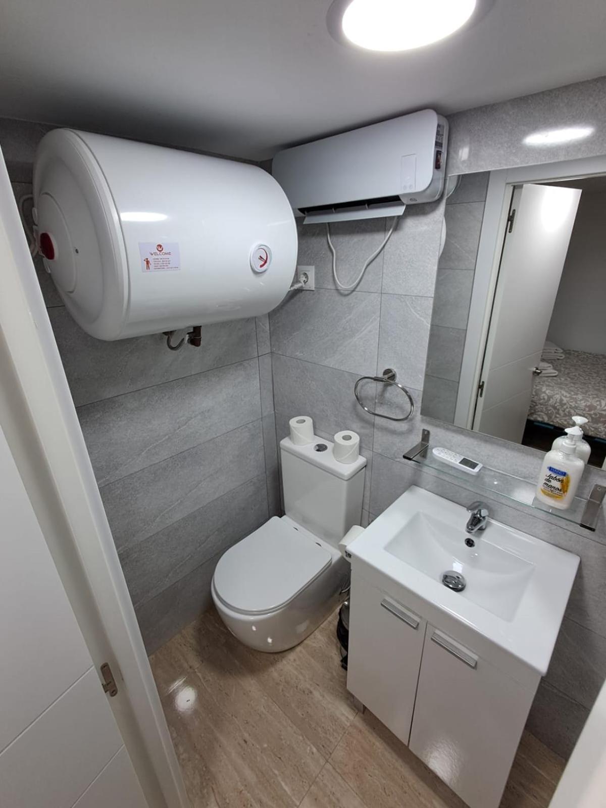 New Hortaleza Coliving Hotel Madrid Szoba fotó